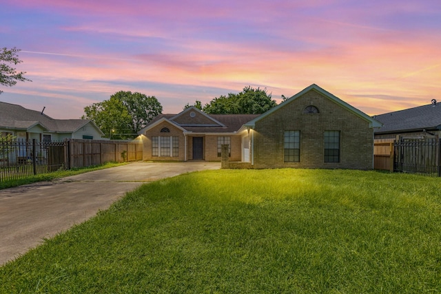 8304 Holiday Ln, Houston, TX 77075 - photo 1