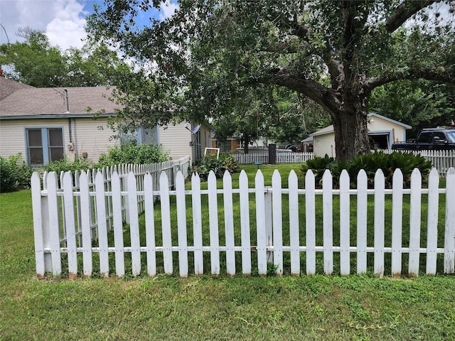 517 Church St, Navasota, TX 77868 - view of front of home