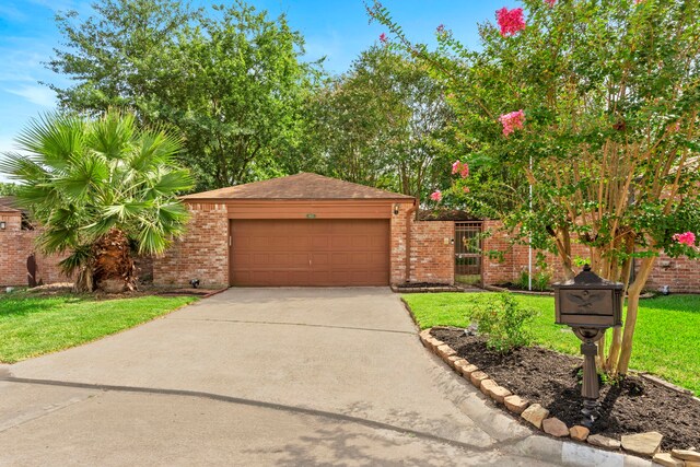 6822 Clee Ln, Spring, TX 77379 - photo 1