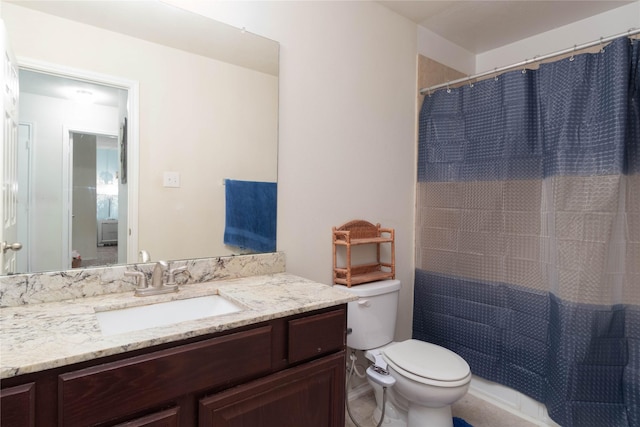 1526 Daffodil Rd, Missouri City, TX 77489 - bathroom with vanity and curtained shower