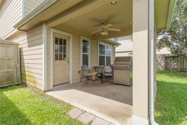 1526 Daffodil Rd, Missouri City, TX 77489 - view of patio / terrace with grilling area and a ceiling fan
