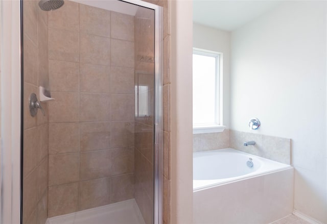 1526 Daffodil Rd, Missouri City, TX 77489 - full bath featuring a shower stall and a garden tub
