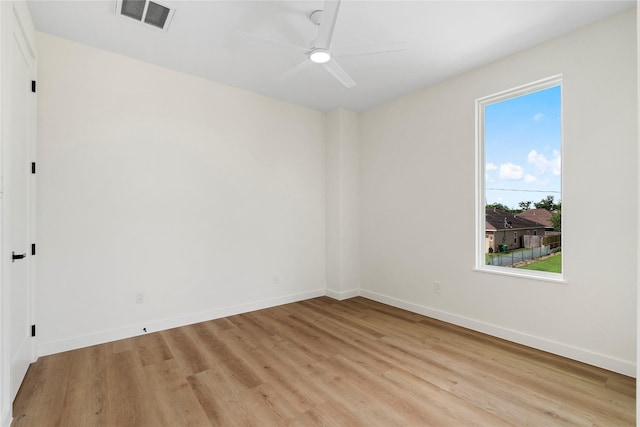 8022 Colonial Ln, Houston, TX 77051 - spare room with light wood-type flooring and a ceiling fan