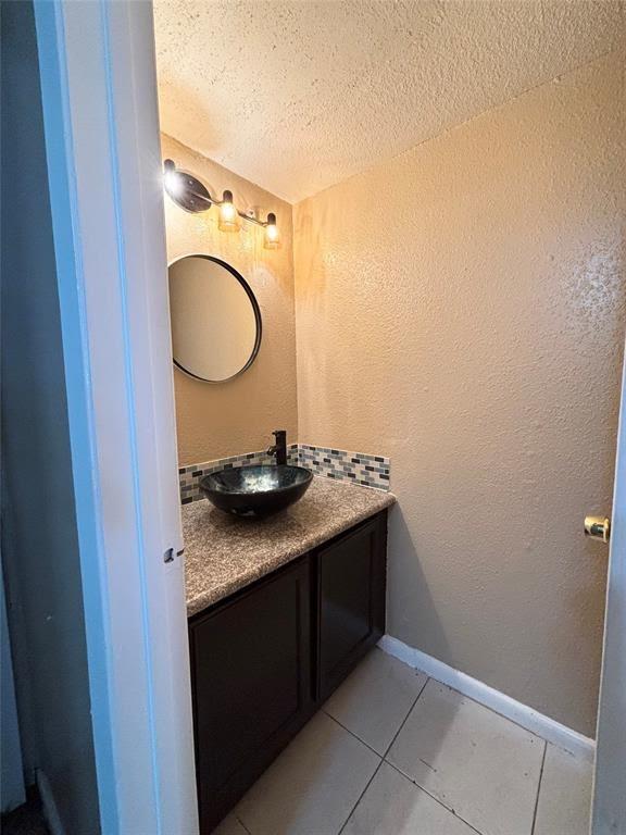 12330 Wild Pine Dr Unit A, Houston, TX 77039 - photo 6