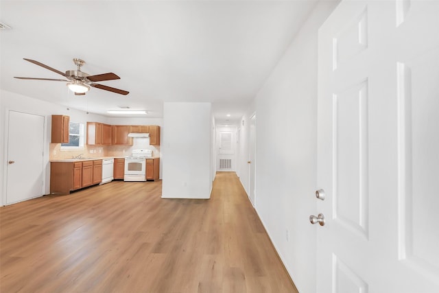 16774 Fallen Timbers Dr, Conroe, TX 77385 - photo 4