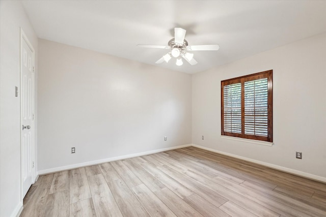 1606 Sutton St, Houston, TX 77006 - unfurnished room with light wood-style floors and a ceiling fan