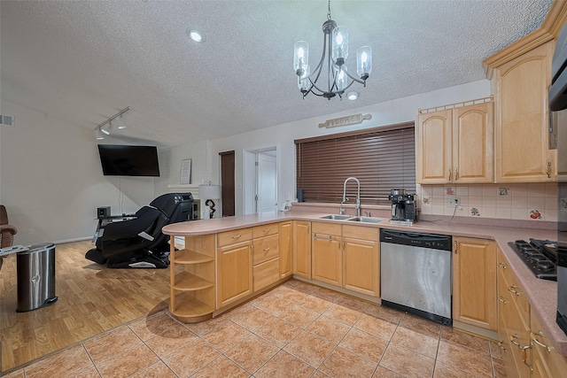 11431 Grapewood Dr, Houston, TX 77089 - photo 16