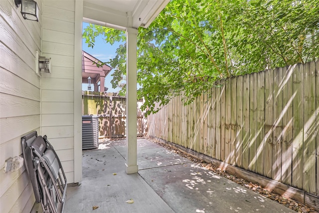 5406 Darling St Unit A, Houston, TX 77007 - view of patio