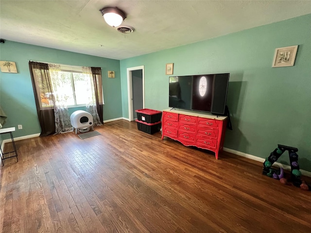 424 Evans St, Angleton, TX 77515 - photo 2