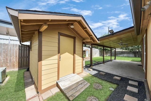 6102 S Briar Bayou Dr, Houston, TX 77072 - view of shed featuring a fenced backyard