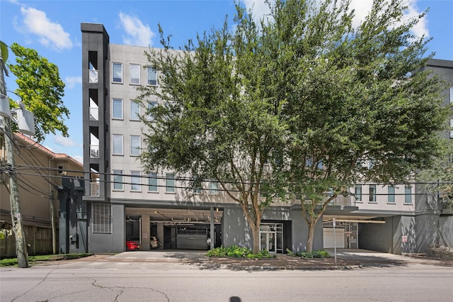 505 Jackson Hill St Unit 206, Houston, TX 77007 - photo 2