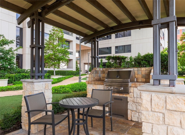 1111 Hermann Dr Unit 11F, Houston, TX 77004 - view of patio / terrace with area for grilling