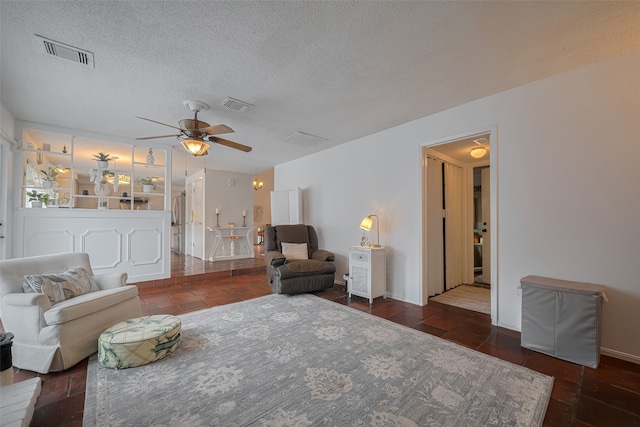 13515 W Hollowgreen Ct, Houston, TX 77082 - photo 10