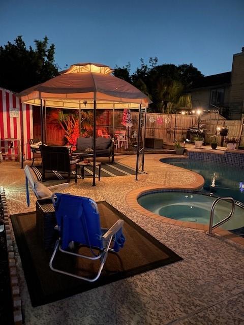 13515 W Hollowgreen Ct, Houston, TX 77082 - photo 22
