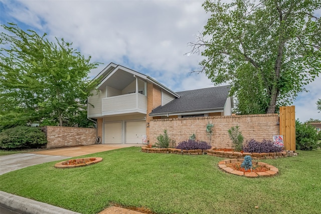 13515 W Hollowgreen Ct, Houston, TX 77082 - photo 2