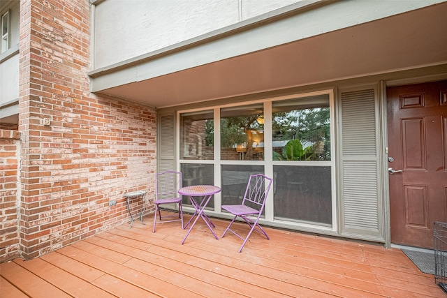 674 S Ripple Creek Dr Unit 674, Houston, TX 77057 - view of wooden terrace