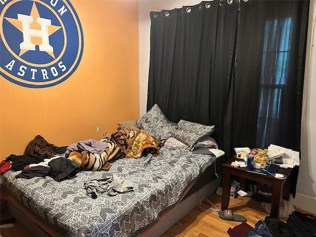 1506 Cordell St, Houston, TX 77009 - bedroom with wood finished floors