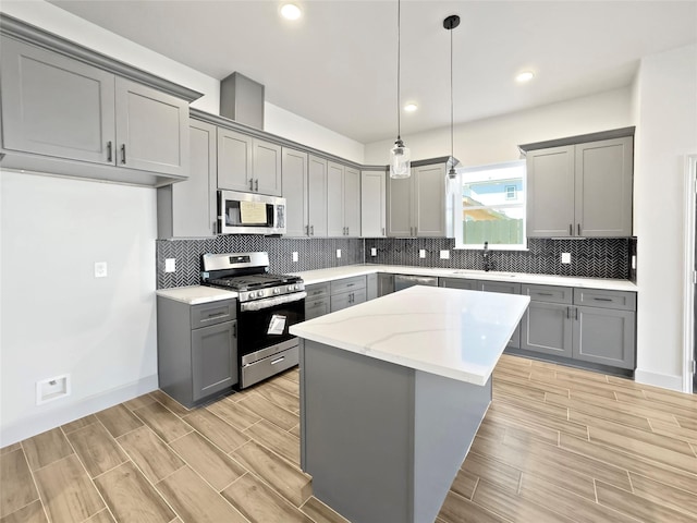 1052 Marjorie St, Houston, TX 77088 - photo 4