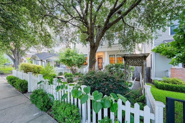 829 Ralfallen St, Houston, TX 77008 - view of front facade