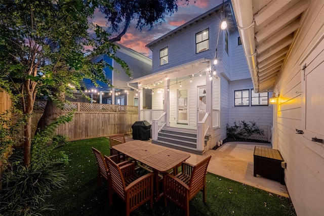 829 Ralfallen St, Houston, TX 77008 - rear view of house