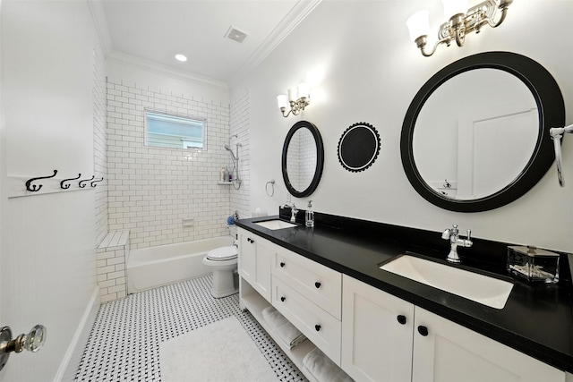 829 Ralfallen St, Houston, TX 77008 - full bath with double vanity, ornamental molding, and tub / shower combination