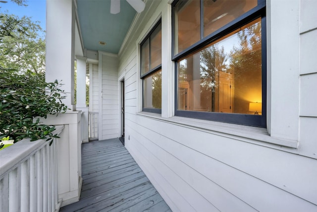 829 Ralfallen St, Houston, TX 77008 - view of balcony