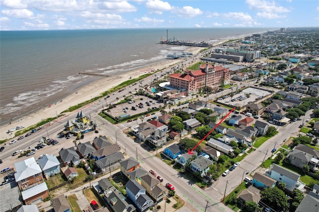 1805 19th St, Galveston, TX 77550 - bird's eye view of a nearby body of water