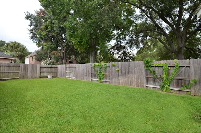 2014 Shadow Forest Dr, Katy, TX 77494 - view of fenced backyard