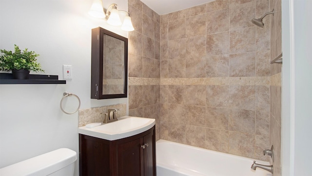 8106 Montridge Dr, Houston, TX 77055 - bathroom with vanity, shower / washtub combination, and backsplash