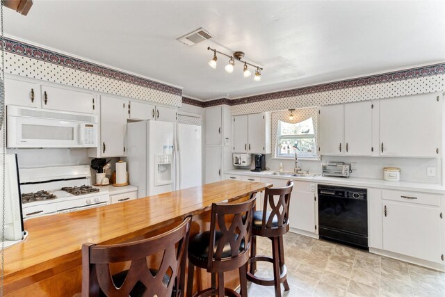 1502 W 11th St, Freeport, TX 77541 - photo 7