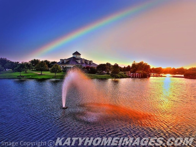 28842 Thornbird Ct, Katy, TX 77494 - water view