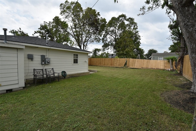 729 Caperton St, Houston, TX 77022 - view of yard