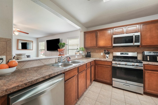2722 Roaring Oaks Ln, Katy, TX 77449 - photo 7