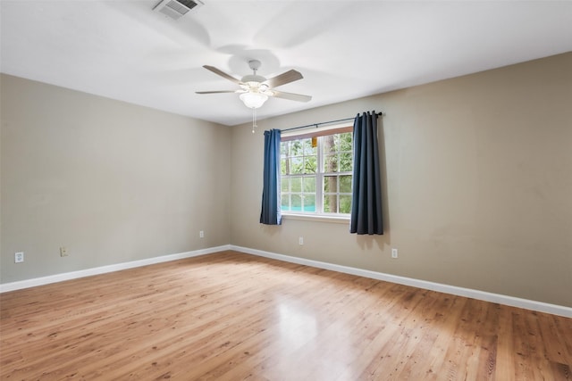2151 Middle Creek Dr, Houston, TX 77339 - empty room with light wood-type flooring and a ceiling fan
