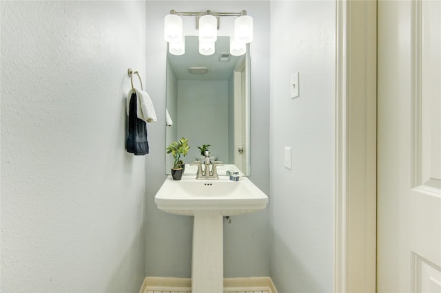 1964 Augusta Dr, Houston, TX 77057 - view of bathroom