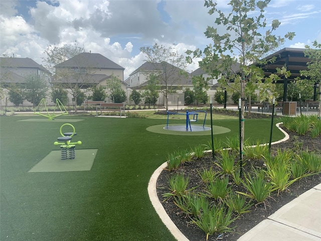 15318 Laceleaf Trl, Houston, TX 77044 - surrounding community