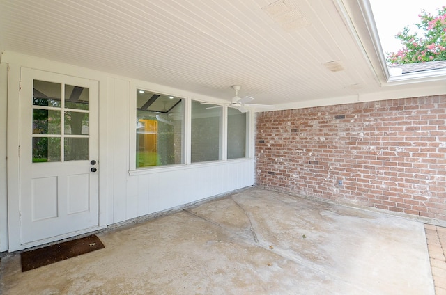 10623 Longmont Dr, Houston, TX 77042 - view of patio / terrace