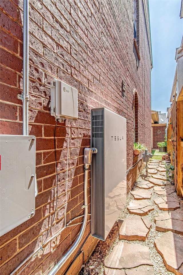 2315 Huldy St, Houston, TX 77019 - view of side of property with brick siding