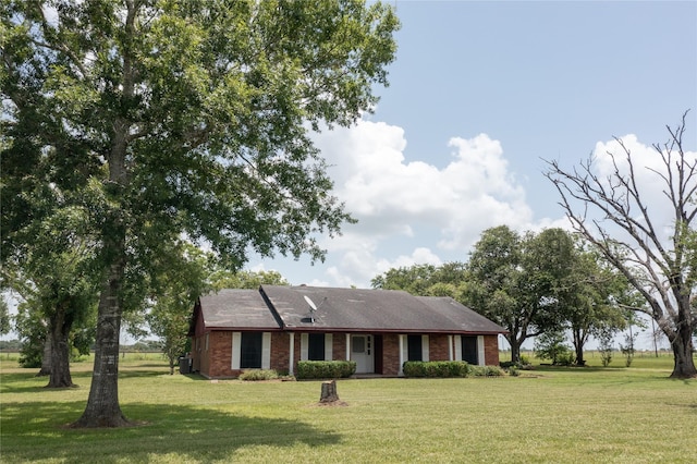 270 Bode St, El Campo, TX 77437 - photo 2