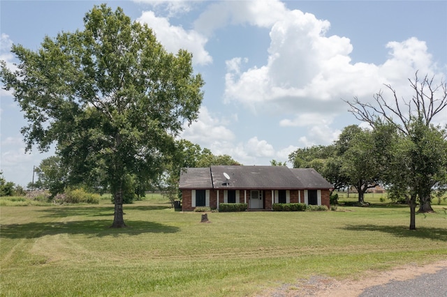 270 Bode St, El Campo, TX 77437 - photo 3