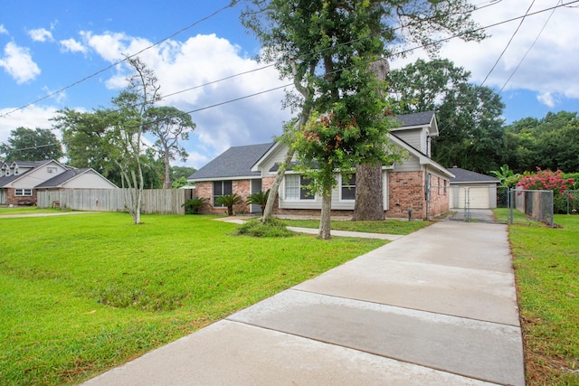 607 Pine Cir, Pasadena, TX 77586 - photo 2