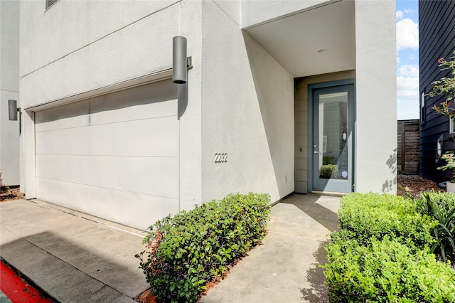 2232 Leeland St, Houston, TX 77003 - view of exterior entry featuring stucco siding