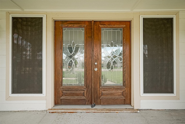 982 W Donovan St, Houston, TX 77091 - entrance to property featuring french doors