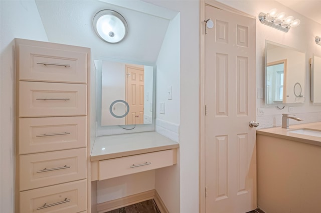 982 W Donovan St, Houston, TX 77091 - bathroom with vanity