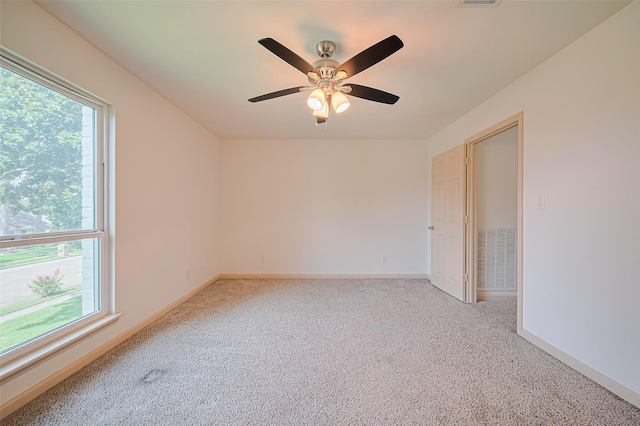 982 W Donovan St, Houston, TX 77091 - spare room with carpet flooring, plenty of natural light, and a ceiling fan