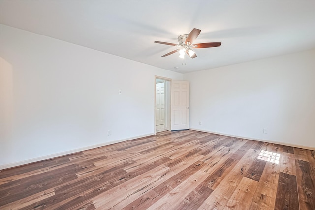 982 W Donovan St, Houston, TX 77091 - unfurnished room featuring wood finished floors and a ceiling fan