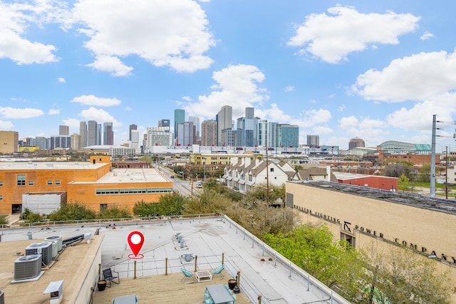 1312 Live Oak St Unit 215, Houston, TX 77003 - view of city skyline
