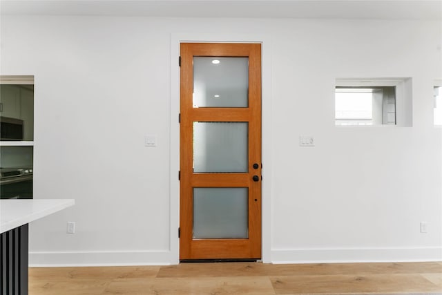 3327 Cornell St Unit A B, Houston, TX 77022 - entryway featuring light wood finished floors