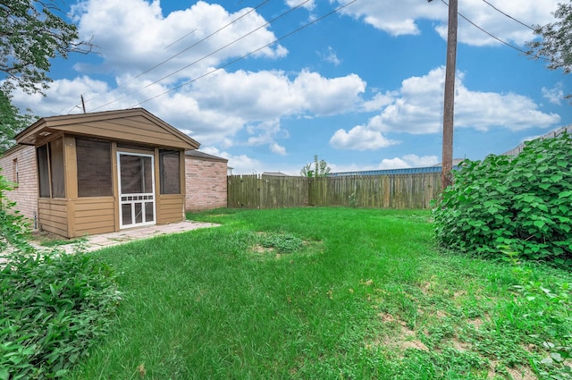 17203 Kettle Creek Dr, Spring, TX 77379 - fenced yard with a sunroom