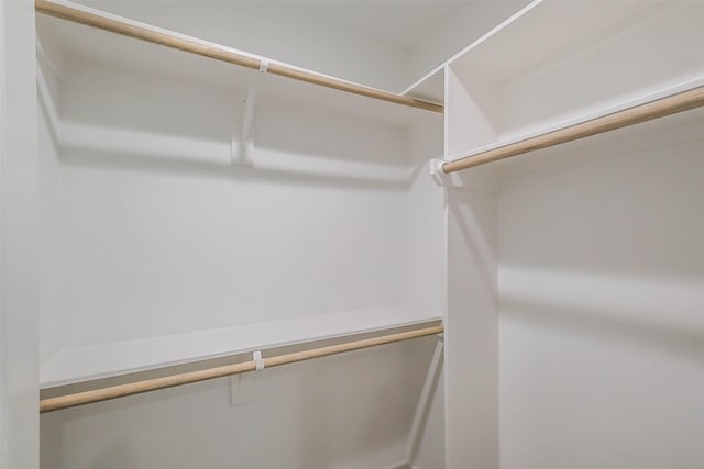 5703C Balbo St, Houston, TX 77091 - view of walk in closet